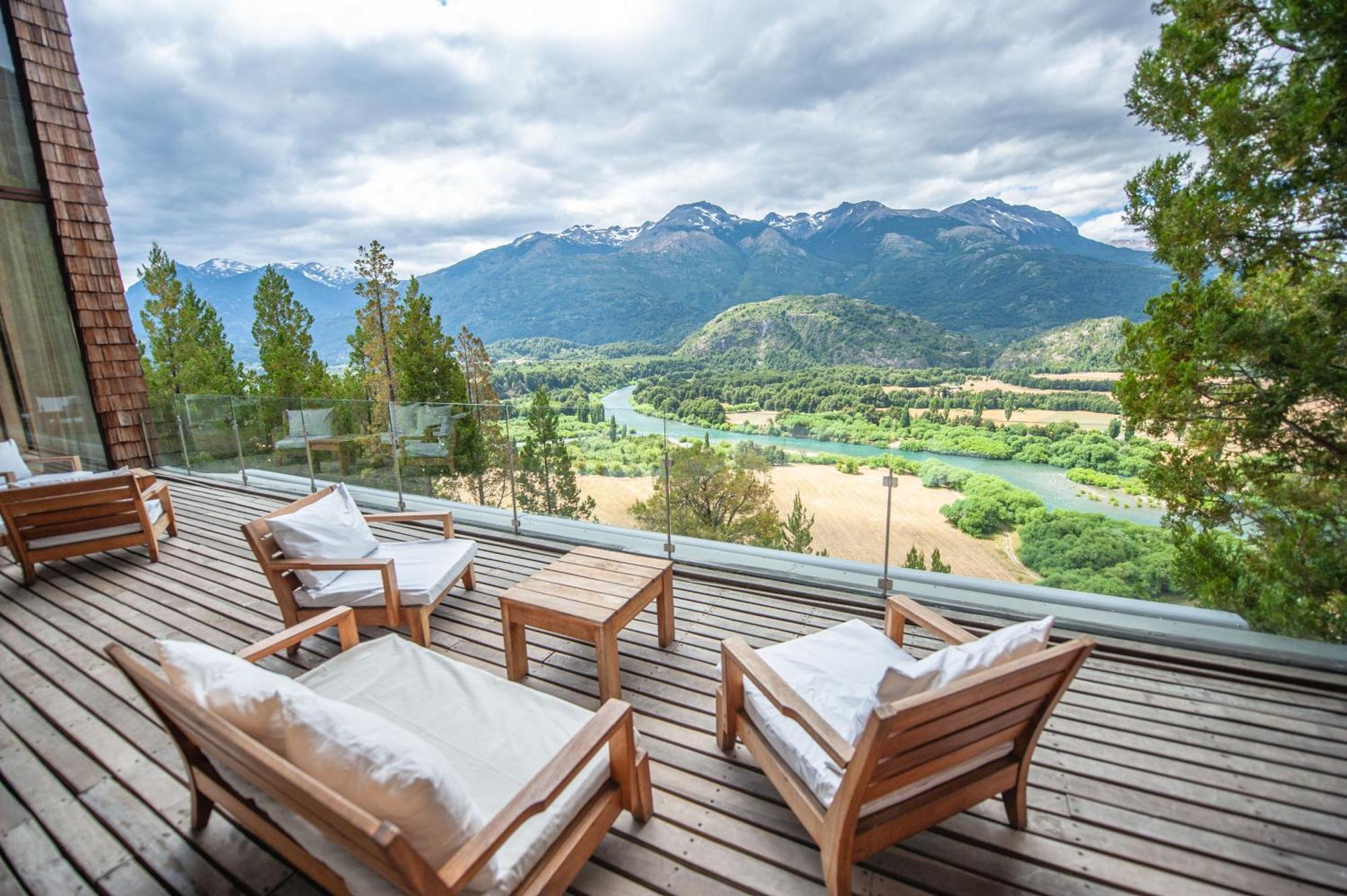 פוטלאופו Uman Lodge Patagonia Chile מראה חיצוני תמונה